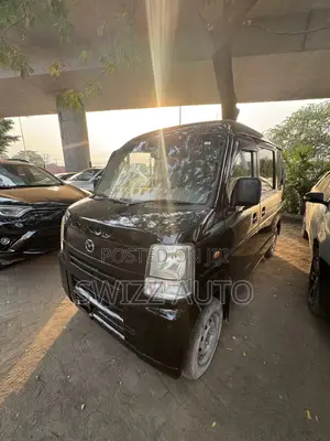 Suzuki Every 2012 Black