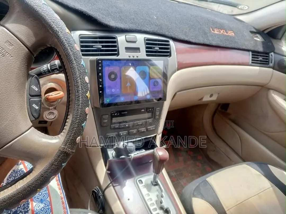 Lexus ES 300 2004 Gold
