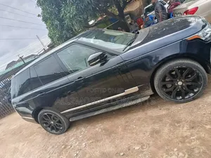 Land Rover Range Rover Vogue 2015 Black