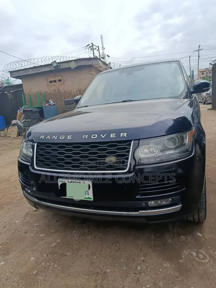 Land Rover Range Rover Vogue 2015 Black