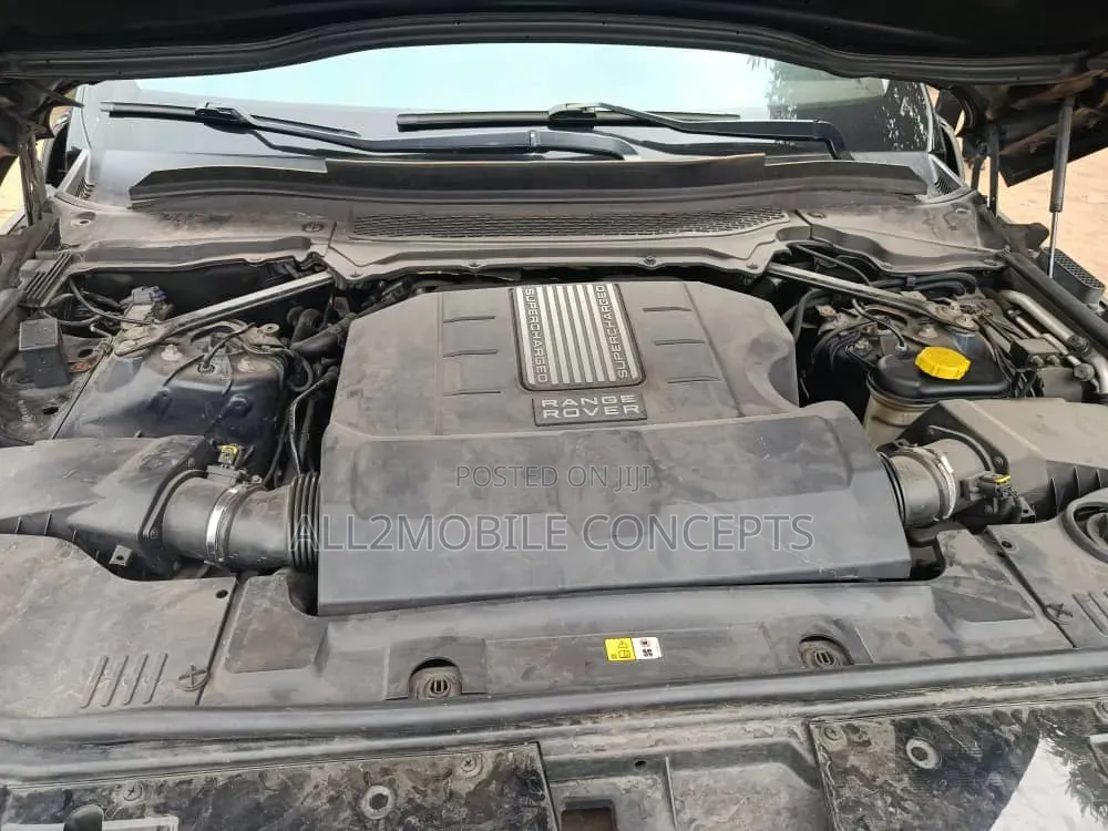 Land Rover Range Rover Vogue 2015 Black