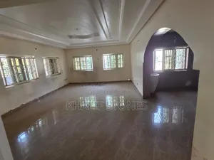 6bdrm Duplex in King'S Park Estate, Kaura for rent