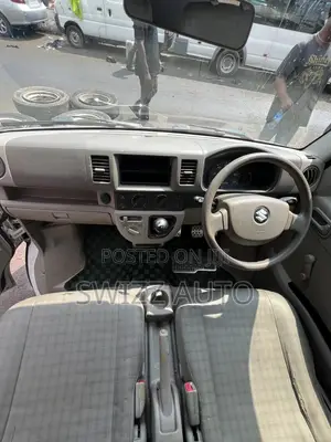 Suzuki Every 2010 White