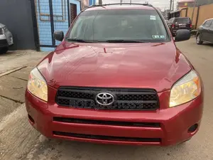 Toyota RAV4 2.4 2008 Red