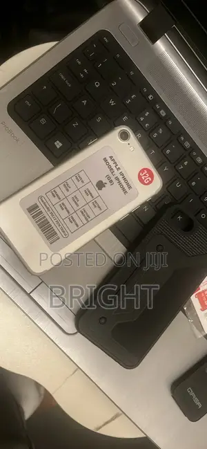 Apple iPhone 7 32 GB Silver
