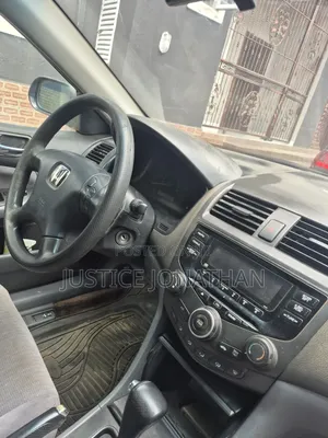 Honda Accord 2005 Blue