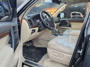 Toyota Land Cruiser 2018 Black