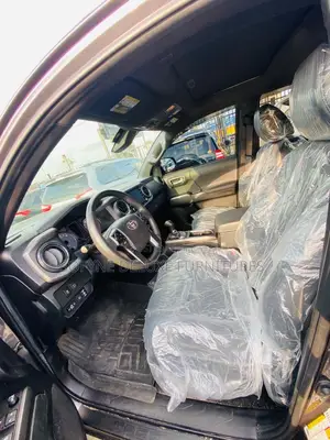 Toyota Tacoma 2023 Gray