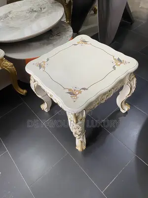 Royal Side Stool