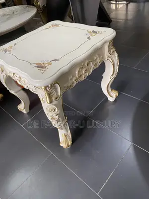 Royal Side Stool