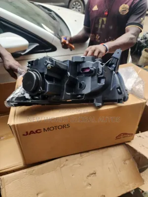 Head Light Jac T8