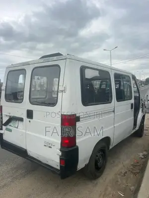 Volkswagen Transporter 2006 White