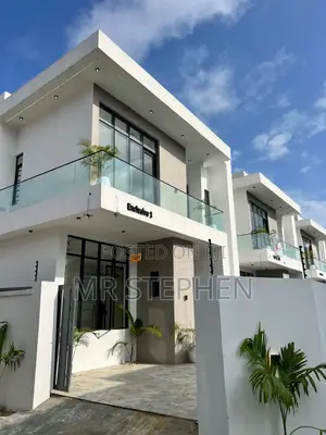 4bdrm Duplex in Palm Estate, Ado / Ajah for sale