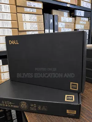 New Laptop Dell XPS 13 16GB Intel Core i5 SSD 256GB