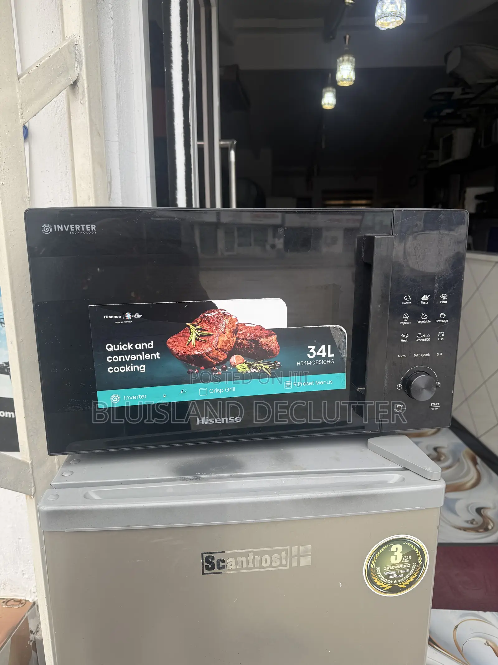 Preused Hisense Microwave