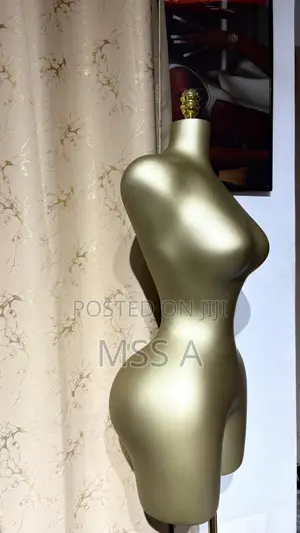 BBL Mannequin