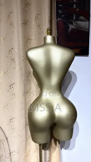 BBL Mannequin