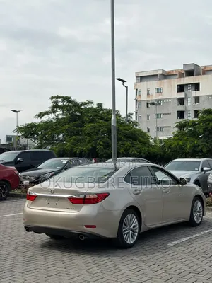 Lexus ES 2014 Gold