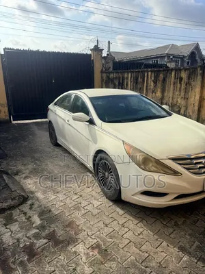 Hyundai Sonata 2011 White