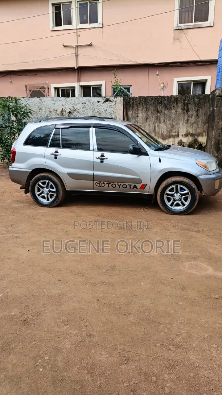 Toyota RAV4 2004 Silver