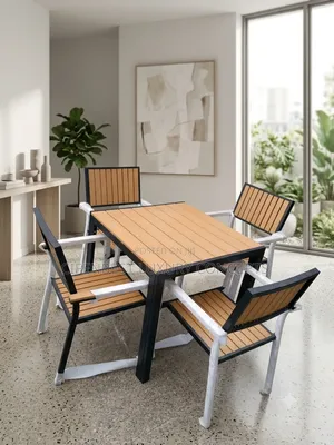 Luxury Outdoor Bar/Restaurant Four Seaters Squared Table and Chair