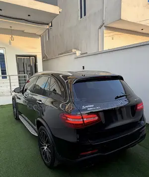 Mercedes-Benz GLC-Class 2017 Black