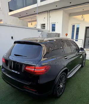 Mercedes-Benz GLC-Class 2017 Black