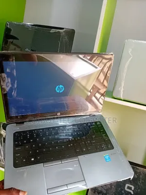 Laptop HP EliteBook 840 G1 8GB Intel Core i5 HDD+SSD 500GB