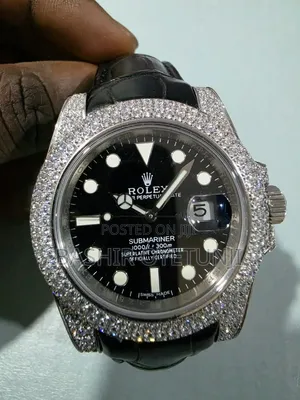 Rolex SUBMARINER
With Stone Face and Stone Hook