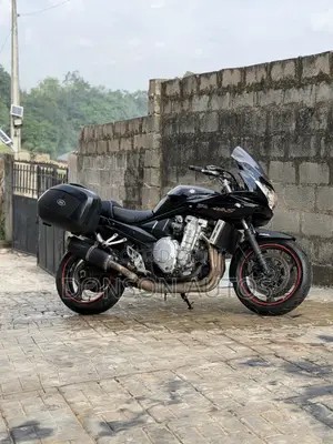 Suzuki Bandit 2012 Black