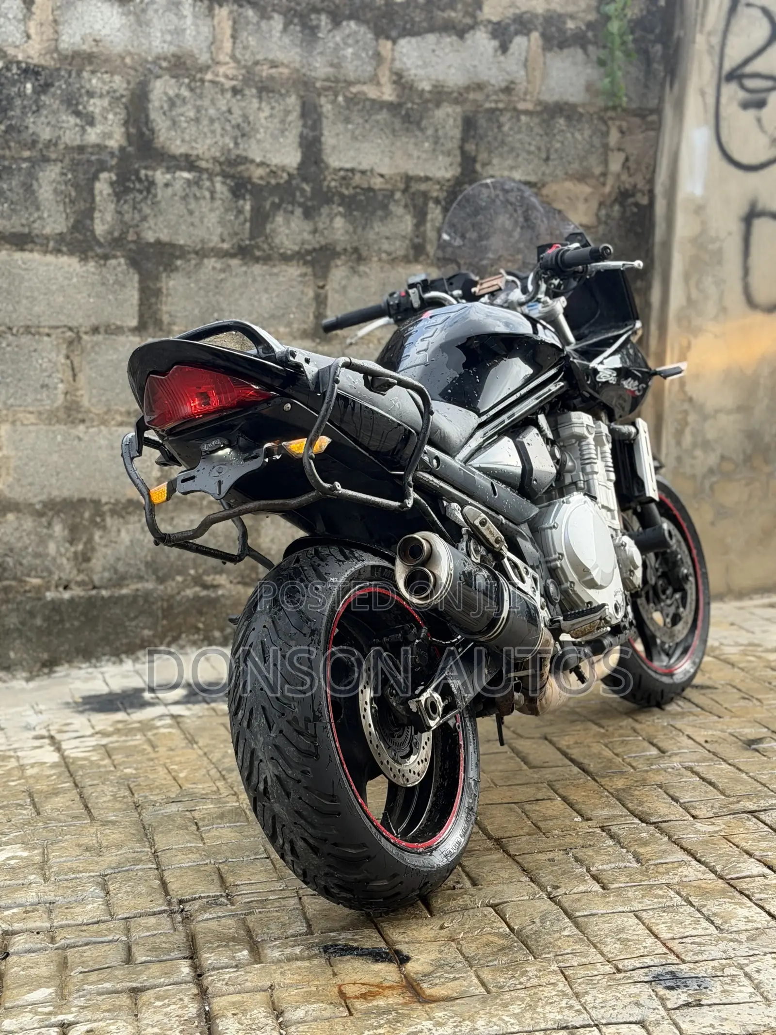 Suzuki Bandit 2012 Black