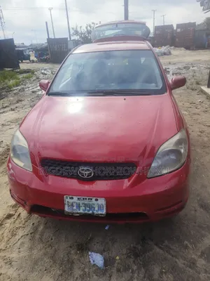Toyota Matrix Standard FWD (1.8L 4cyl 5M) 2004 Red