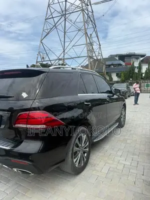 Mercedes-Benz GLE-Class 2016 Black