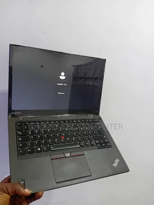Laptop Lenovo ThinkPad T440s 8GB Intel Core i5 HDD+SSD 256GB
