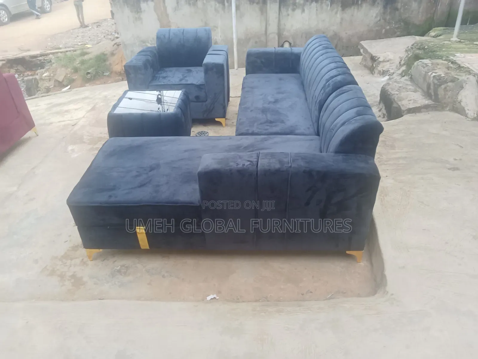 Chesterfield L Shape With Single and Centre Table