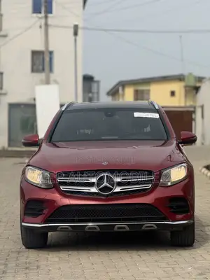 Mercedes-Benz GLC-Class 2018 Beige