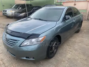 Toyota Camry LE 4dr Sedan (2.4L 4cyl 5A) 2007 Blue