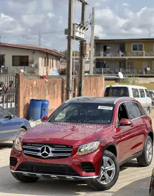 Mercedes-Benz GLC-Class 2018 Beige