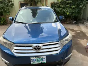 Toyota Highlander Limited 2010 Blue