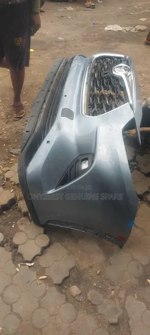 Complete Front Bumper Highlander 2020 Model