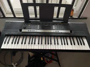 Yamaha Keyboard