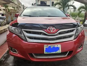 Toyota Venza AWD 2010 Red