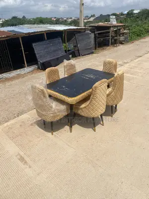 Arisekola Interior Design
