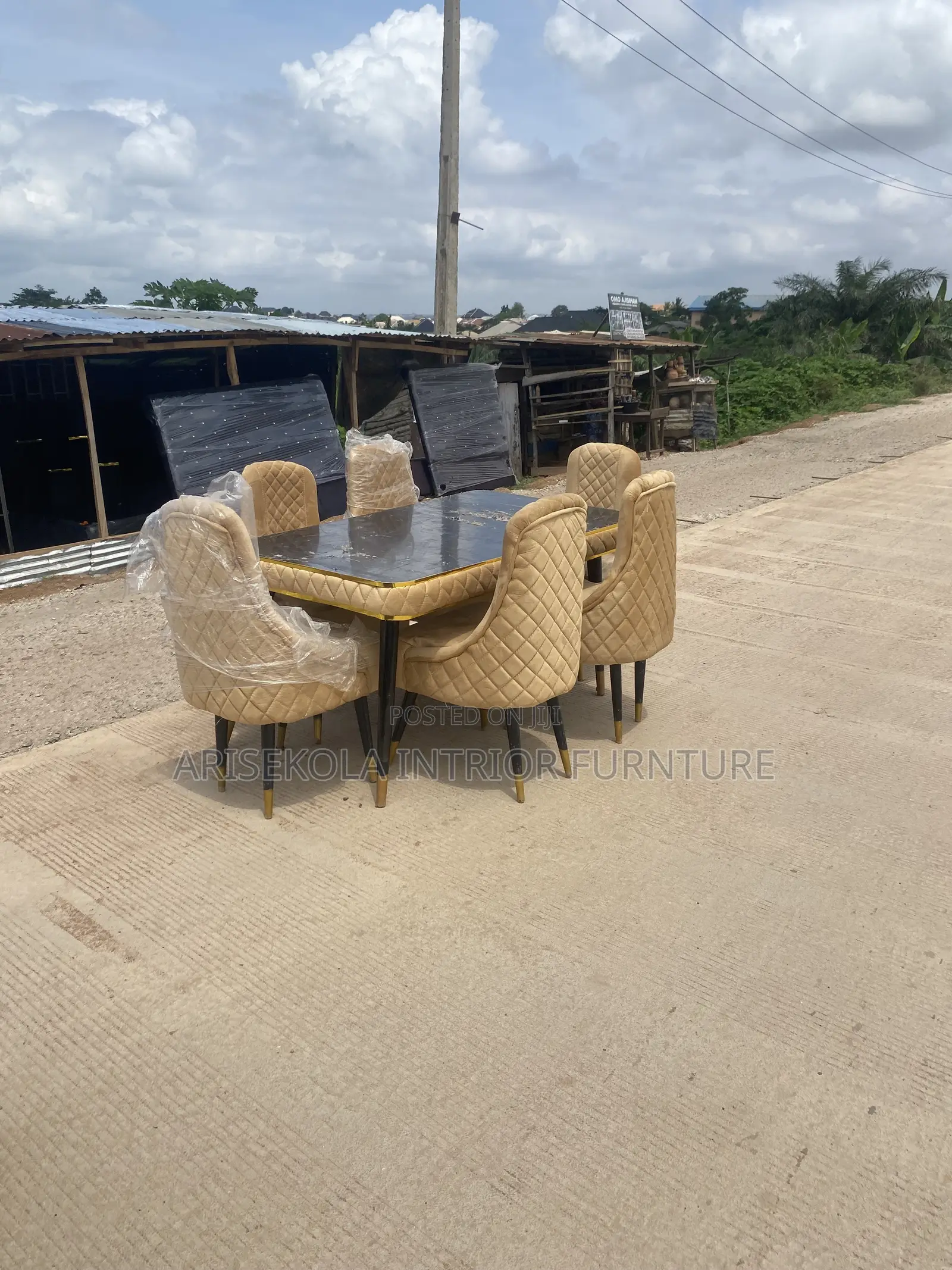 Arisekola Interior Design