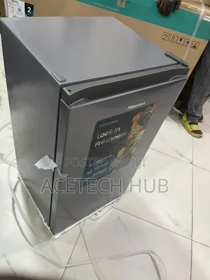 Compact Hisense 93L Fridge at a Great Price