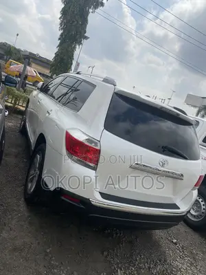 Toyota Highlander 2012 White