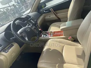 Toyota Highlander 2012 White