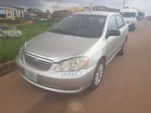 Toyota Corolla 2005 Silver