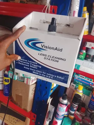 Lens Cleaning Station
