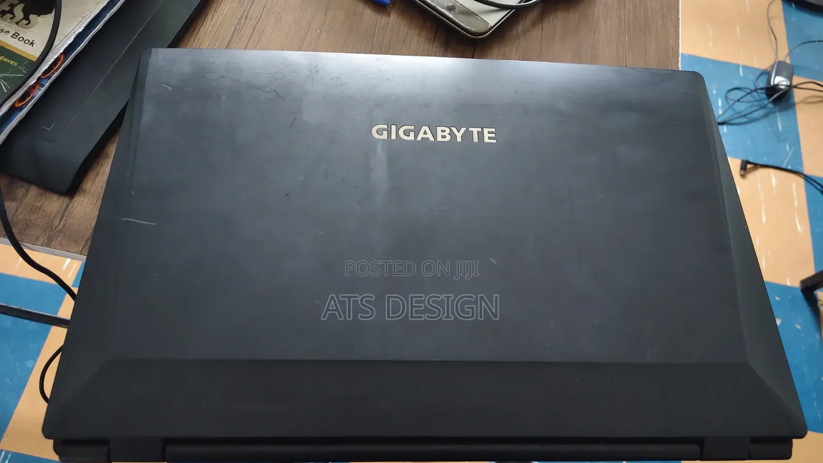 Laptop Gateway GWAP42424 8GB Intel Core i7 SSD 256GB